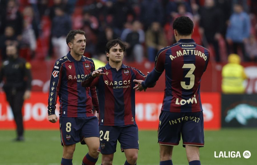 库拉索对阵科特迪瓦直播